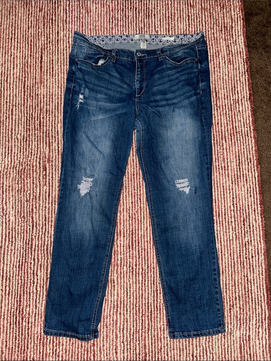 Vintage America Denim - Vintage America Straight Leg Distressed Jeans - Blue